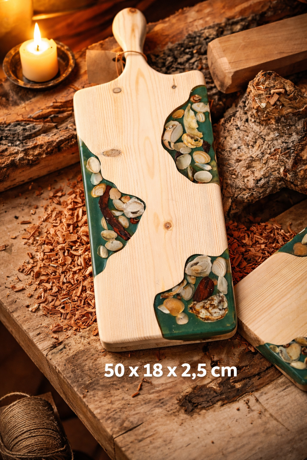 Grenen hout serveerplank Borrelplank Juttersplank (DE JUTTER 1) β Epoxy & Schelpen | 50Γ19Γ2,5 cm Handgemaakt ambacht