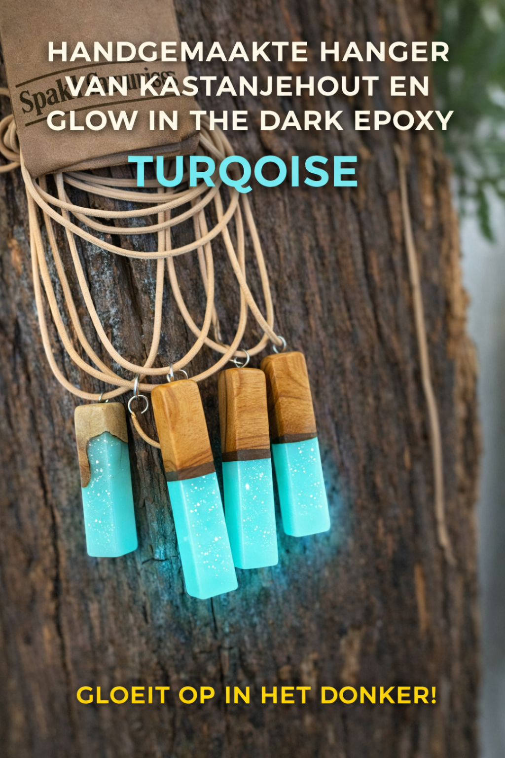 🌿 “Sparkle by Nature” – Houten Hanger met Glow-in-the-Dark Epoxy