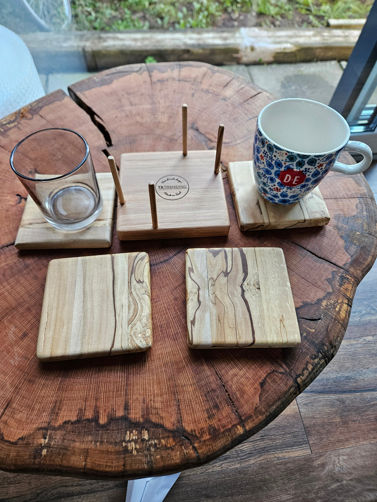 TXTRENDING Onderzetter Set Beukenhouten –4 Stuks met Houder,Mat Gelakt