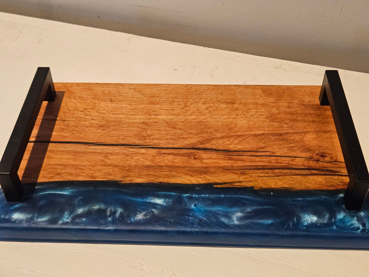 Handgemaakte houten serveerplank met blauwe epoxy – 31 x 18 cm – Luxe borrelplank & dienblad – TX Trending