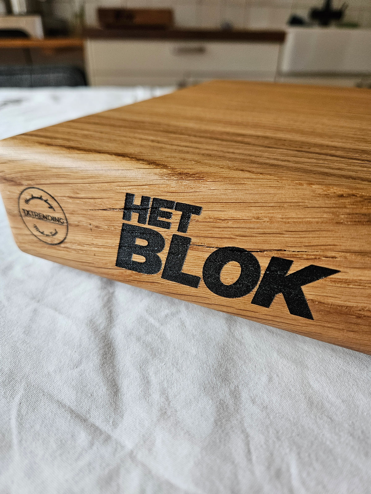 TXTRENDING "HET BLOK", massief eikenhouten snij- hakblok, Eikenhout, ambacht. puur, handgemaakt