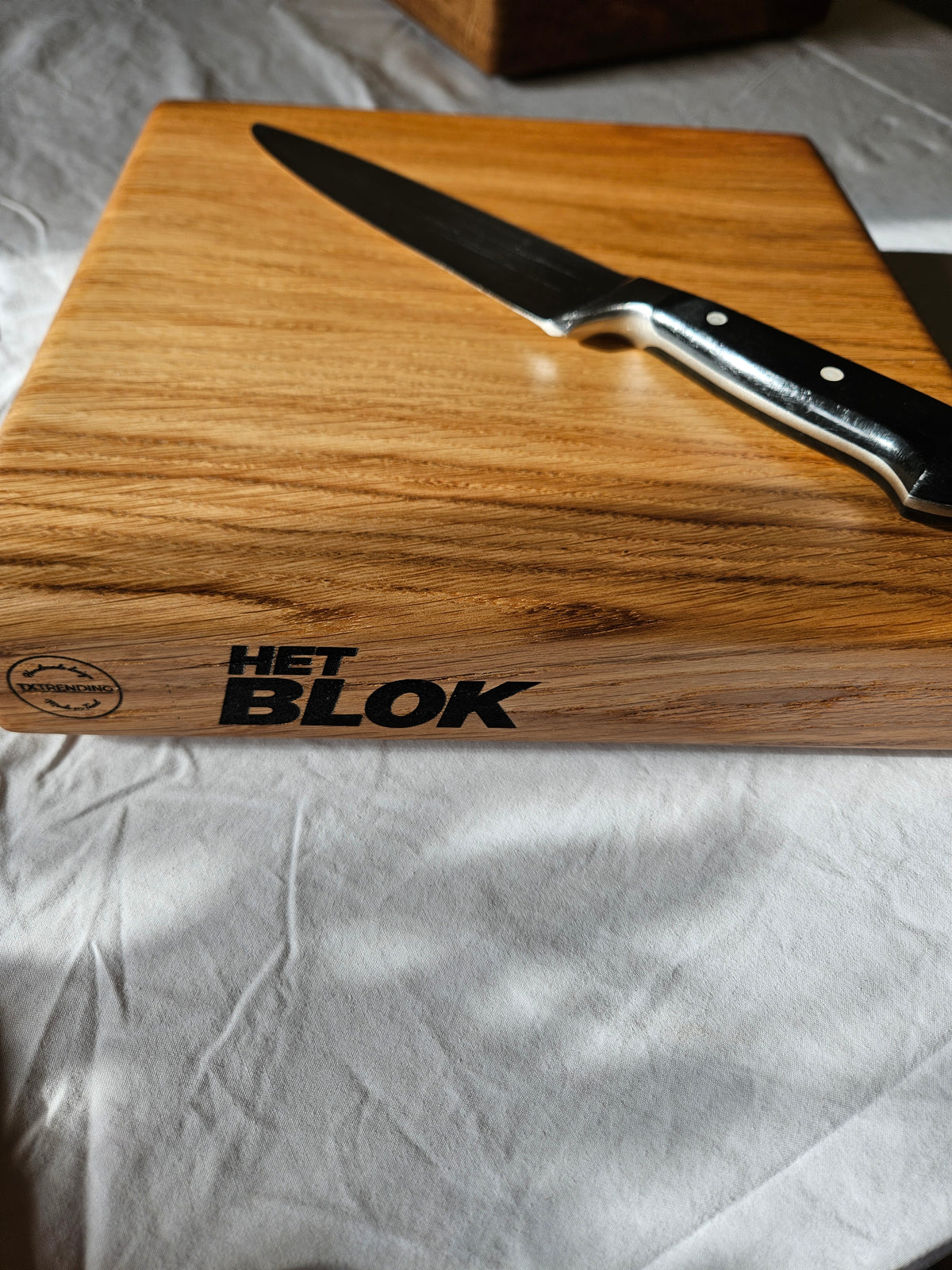 TXTRENDING "HET BLOK", massief eikenhouten snij- hakblok, Eikenhout, ambacht. puur, handgemaakt