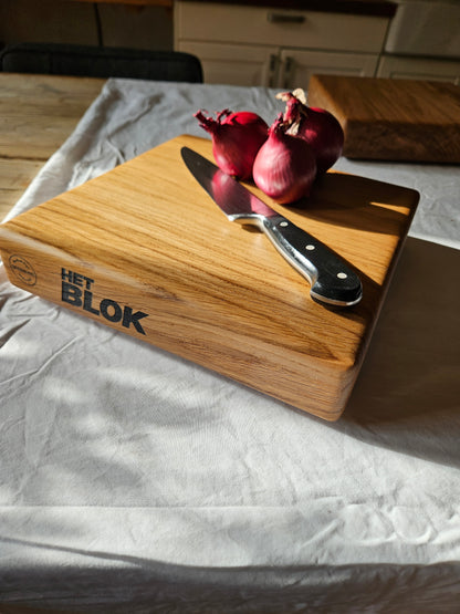 TXTRENDING "HET BLOK", massief eikenhouten snij- hakblok, Eikenhout, ambacht. puur, handgemaakt