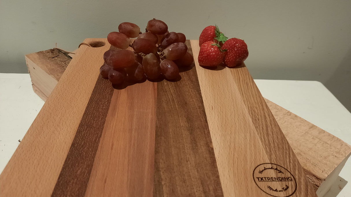  Houten Snijplanken TXTRENDING Set van 2 “Trapgevel” – Mahonie & Eiken