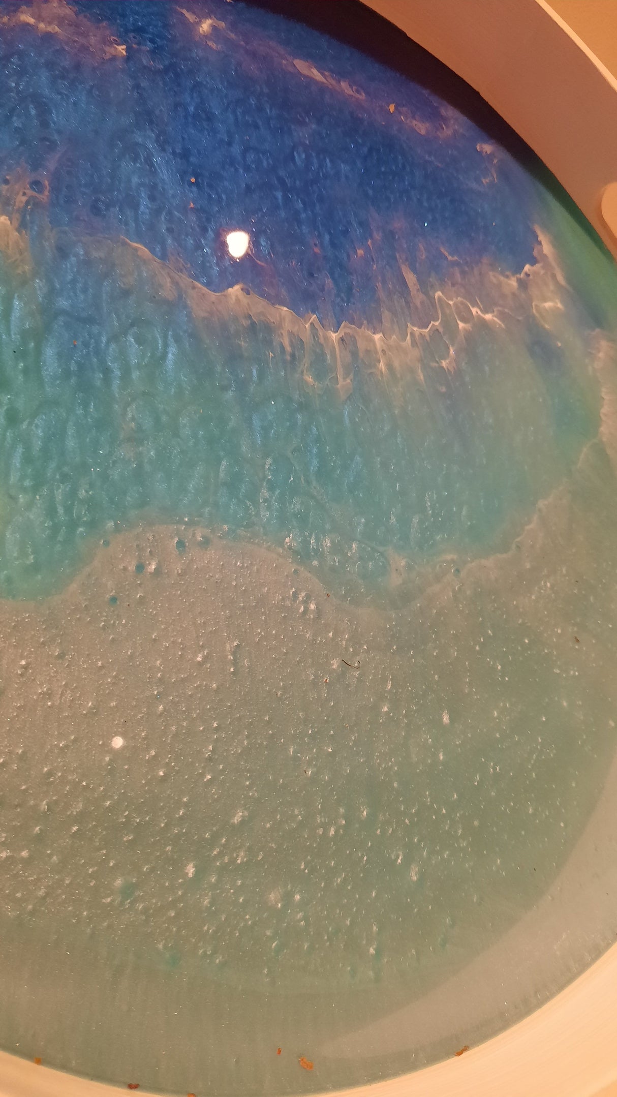 TXTRENDING Ocean Tray – Handgemaakt Dienblad met Epoxy Zee | Ø 30 cm